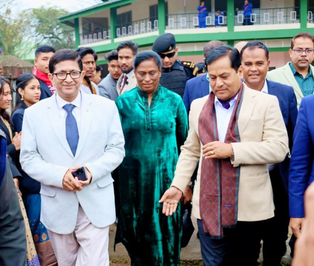 ৫৬ সংখ্যক ডিব্ৰুগড় বিশ্ববিদ্যালয় সপ্তাহত প্ৰখ্যাত এথলিট পি টি ঊষা আৰু কেন্দ্ৰীয় মন্ত্ৰী সৰ্বানন্দ সোণোৱালৰ অংশগ্ৰহণ