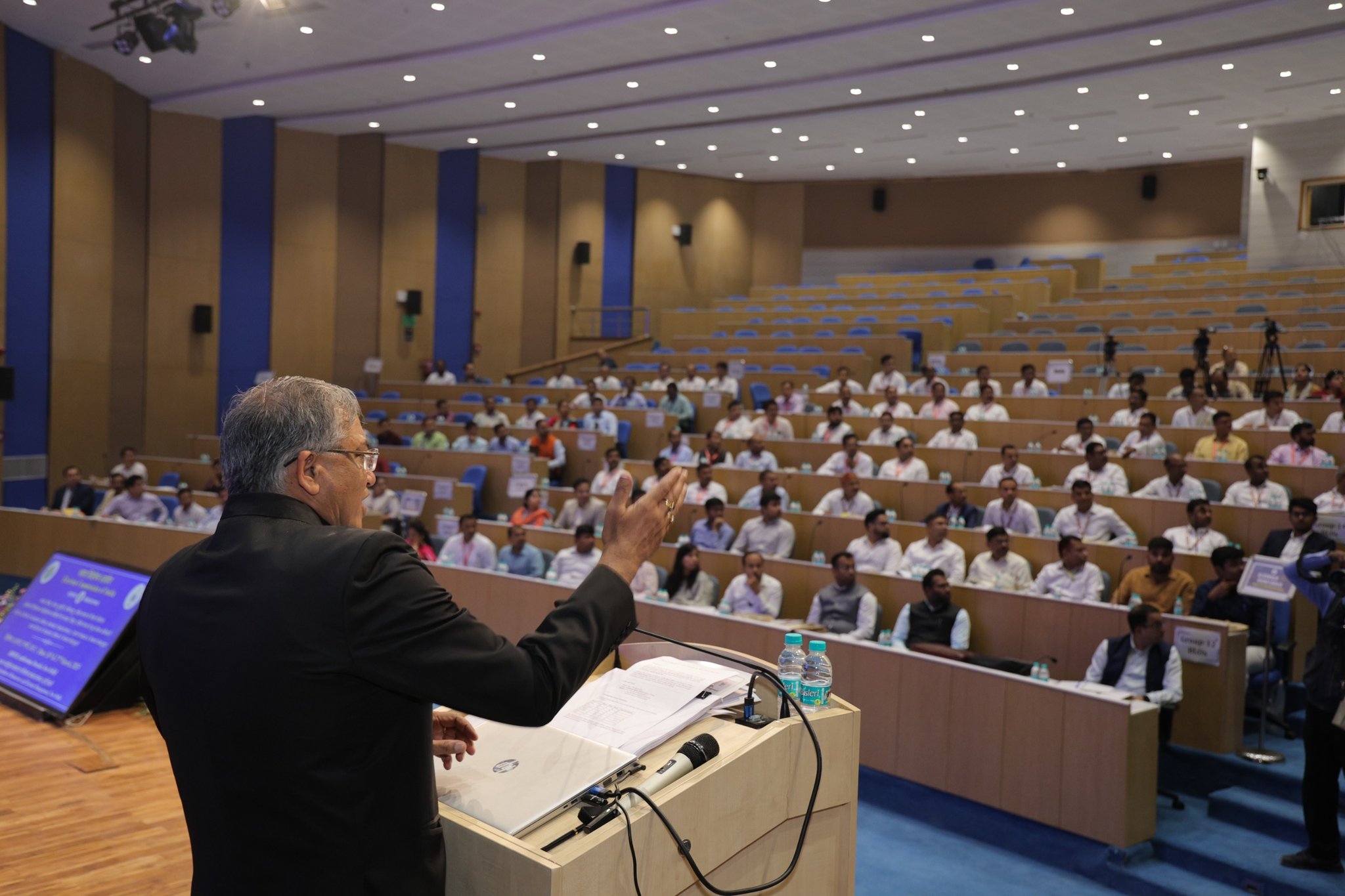 निर्वाचन आयोग ने पहली बार एक लाख से अधिक बी.एल.ओ. के लिए प्रशिक्षण कार्यक्रम शुरू किया