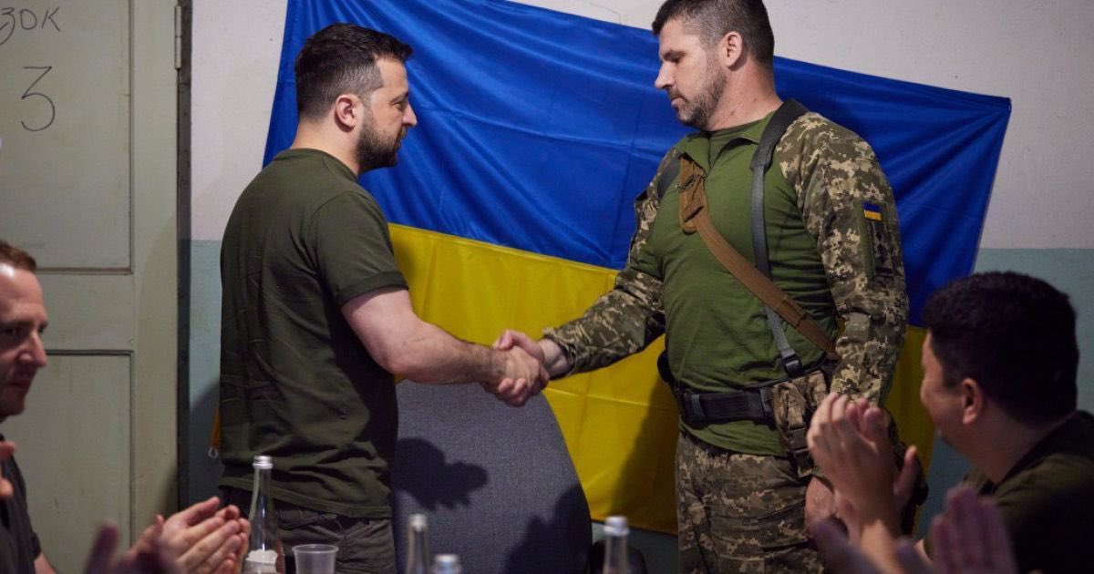 राष्ट्रपति वोलोदिमिर ज़ेलेंस्की ने एंड्री हनतोव को नया चीफ ऑफ जनरल स्टाफ नियुक्त किया