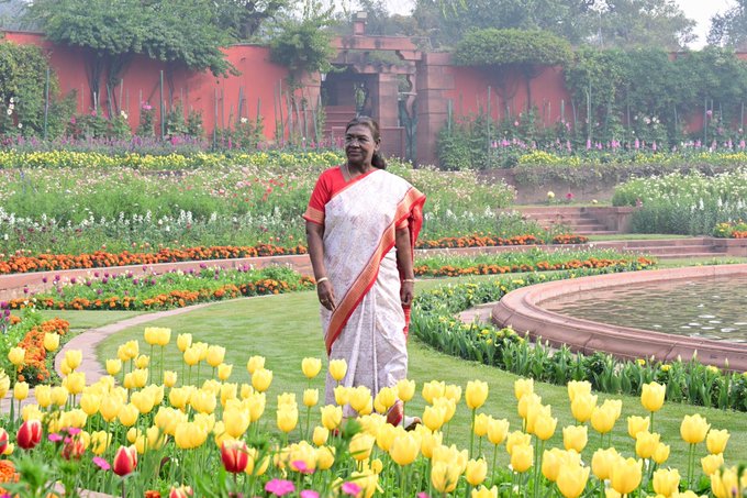 राष्ट्रपती भवनातील अमृत उद्यानात उद्यम उत्सवाचं आयोजन