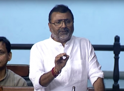 प्रसारण सेवा  वि-नियमन विधेयक संसदेत लौकर सादर करण्याच्या दृष्टीनं एक कालमर्यादा निश्चित करण्याची संसदीय समितीची  शिफारस