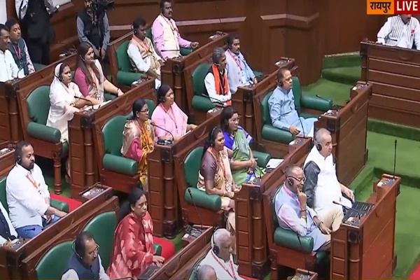 President Murmu says task of bringing left-wing extremism-affected people to  mainstream in final stage