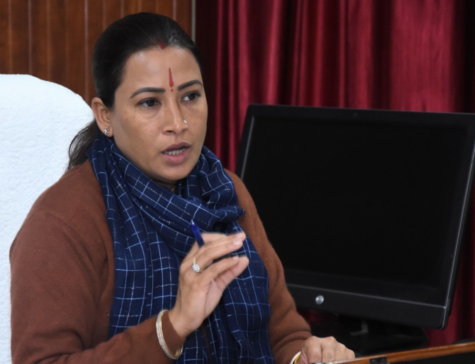 मंत्री रेखा आर्या ने अल्मोड़ा जिले के सोमेश्वर विधानसभा क्षेत्र में विकास योजनाओं का लोकार्पण और शिलान्यास किया