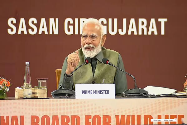 प्रधानमंत्री मोदी ने राष्ट्रीय वन्यजीव बोर्ड की 7वीं बैठक में वन्यजीव संरक्षण एवं प्रबंधन से संबंधित विभिन्न मुद्दों पर चर्चा की