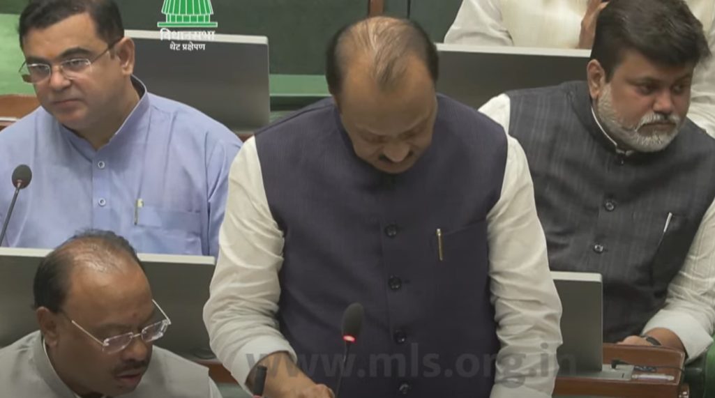 ६ हजार ४८६ कोटी २० लाख रुपयांच्या पुरवणी मागण्या दोन्ही सभागृहात सादर