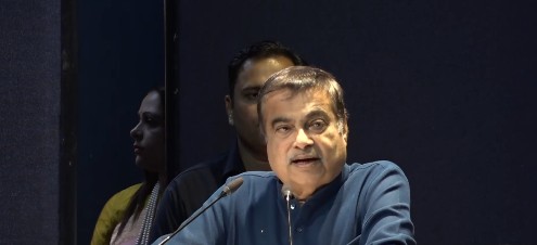 नागरिकों को छुआछूत, जाति-आधारित भेदभाव और असमानताओं से मुक्त होना होगाः नितिन गडकरी