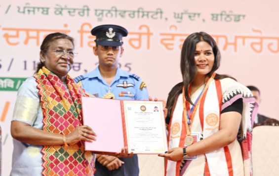 राष्ट्रपति द्रौपदी मुर्मु ने बठिंडा-एम्स के प्रथम दीक्षांत समारोह में भाग लिया