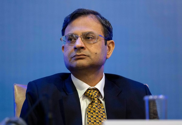 भारत ने नवीकरणीय ऊर्जा परियोजनाओं को वित्त प्रदान करने में अग्रणी भूमिका निभाई