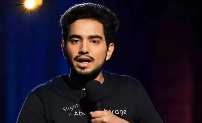महाराष्ट्र साइबर सेल ने स्टैंड-अप कॉमेडियन और यूट्यूबर समय रैना को दूसरा समन जारी किया