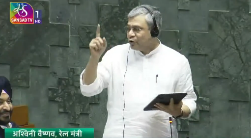 जवाहरलाल नेहरु बंदरापासून चौकपर्यंतच्या ६ पदरी ग्रीन फील्ड महामार्ग प्रकल्पाला मान्यता
