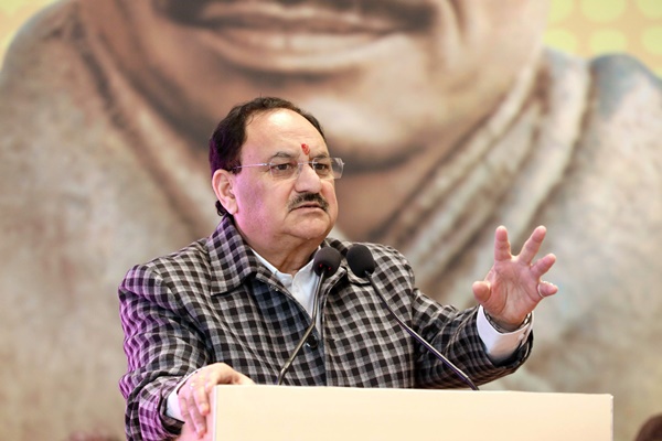 BJP کے قومی صدر جے پی نڈّا نے پارٹی کے اسمبلی ارکان کو تلقین کی ہے کہ وہ سیاسی عہدوں کے زوم سے اوپر اٹھیں اور اپنے اپنے حلقے کی ترقی کو ترجیح دینے کے ساتھ ساتھ شہریوں کے ساتھ گہرے روابط کو برقرار رکھیں۔