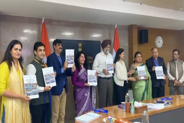 DPIIT Releases Study on Boosting Women’s Participation in Logistics Sector