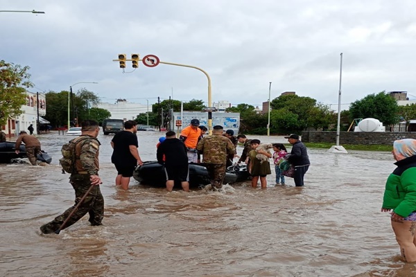 Argentina: At least 16 dead, dozens missing as heavy rains flood Bahía Blanca