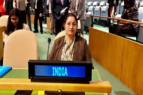 भारत ने न्यूयॉर्क में UNCSW के 69वें सत्र में भाग लिया साथ ही स्‍त्री-पुरूष समानता पर भारत की प्रगति को रेखांकित किया