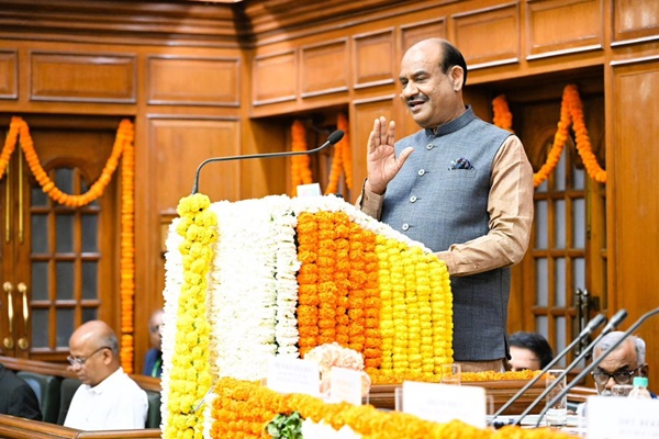 LS Speaker urges Delhi MLAs to avoid deadlock, engage in meaningful dialogue