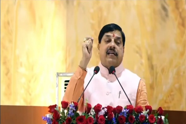 মধ্যপ্রদেশে কৃষকদের এখন থেকে ৫ টাকায় স্থায়ী বিদ্যুৎ সংযোগ দেওয়া হবে।