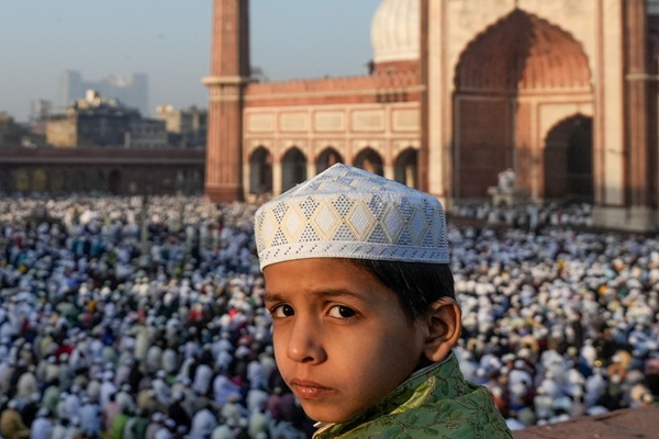 عید الفطر پورے ملک میں مذہبی عقیدے اور جوش و خروش کے ساتھ منائی گئی۔