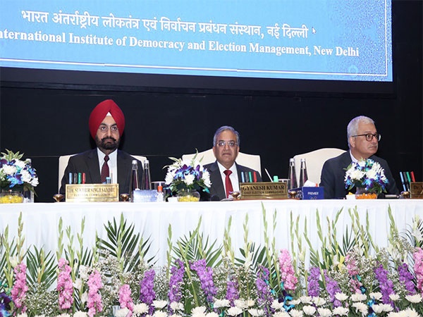CEC directs CEOs to be approachable and responsive to political parties