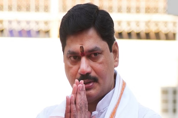 Maharashtra Governor accepts Dhananjay Munde’s resignation