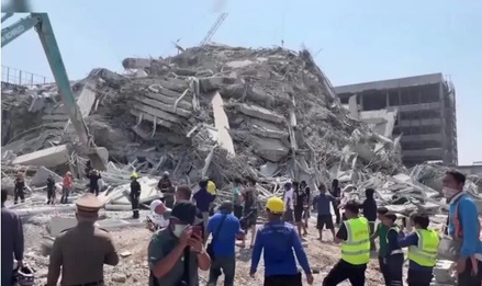 Myanmar: Four Chinese nationals arrested in Bangkok on charges of stealing documents from collapsed building after earthquake
