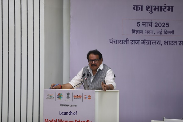 Panchayat representatives executive govt schemes at grassroot level says Panchayati Raj Minister S. P. Singh Baghel 