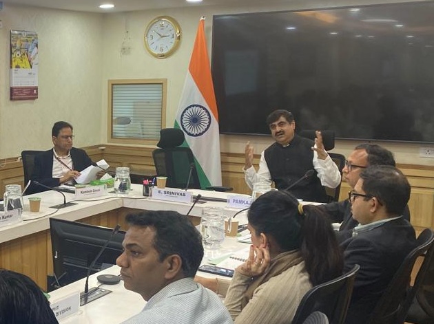 प्रधानमंत्री गति शक्ति के तहत नेटवर्क योजना समूह की 88वीं बैठक बुनियादी ढांचा परियोजनाओं का मूल्यांकन करने के लिए आयोजित की गई