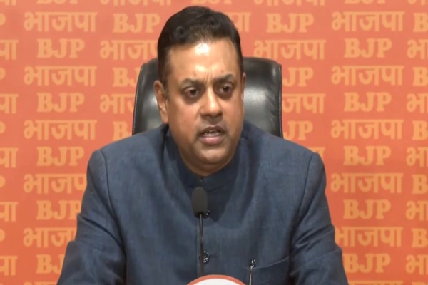 BJP attacks Congress over DKS’s statement, Congress accuses BJP for stalling parliament proceedings