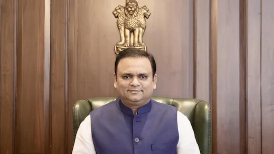 मुंबईतल्या काँक्रीटच्या रस्त्यांच्या कामांचा दर्जा निकृष्ट असल्याच्या मुद्यावर बैठकीचे निर्देश