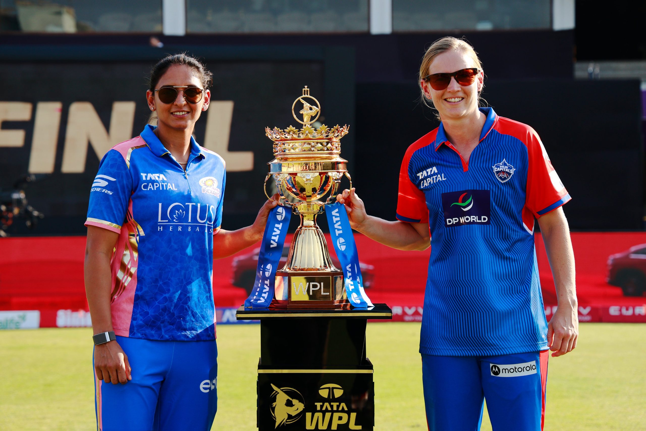 আজ মহিলাদের প্রিমিয়ার লিগ ক্রিকেটের ফাইনালে দিল্লি ক্যাপিটালস, মুম্বই ইন্ডিয়ান্স এর মুখোমুখি হবে