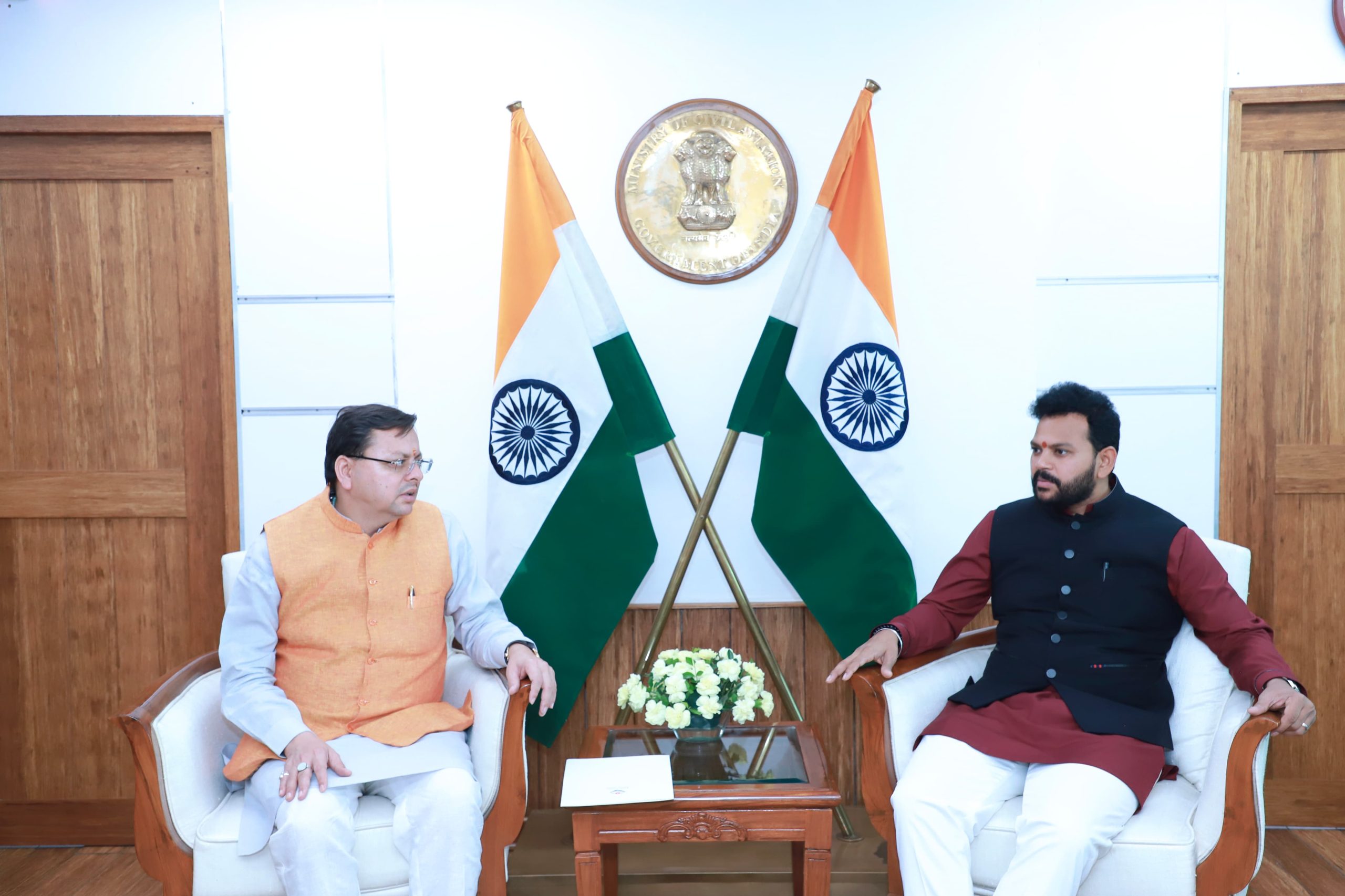 मुख्यमंत्री पुष्कर सिंह धामी ने नई दिल्ली में केन्द्रीय नागरिक उड्डयन मंत्री से की मुलाकात