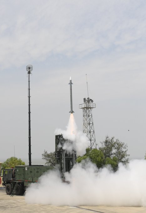 डीआरडीओ तथा भारतीय सेना ने ओडिशा तट पर सेना-संस्करण के 4 सफल प्रक्षेपण किए