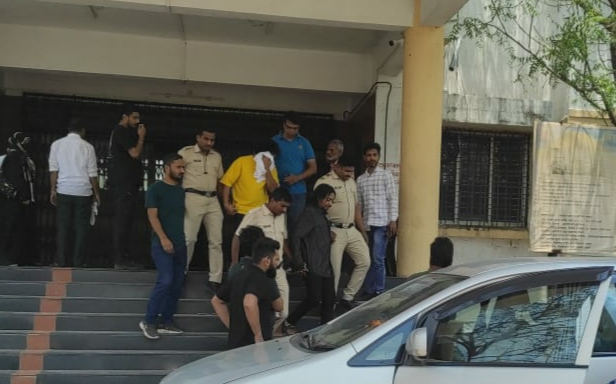 रोहिना गावातून अंमली पदार्थांच्या साठ्याप्रकरणी २ आरोपींना अटक