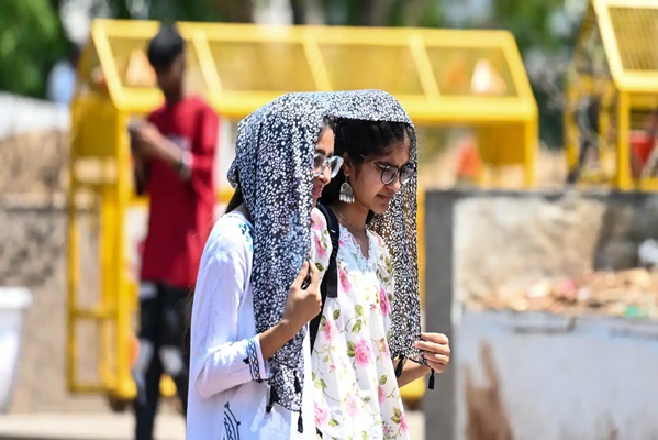 IMD forecasts heat wave conditions over Gujarat & Rajasthan