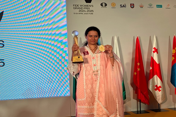 ভাৰতীয় গ্ৰেণ্ডমাষ্টাৰ ক’নেৰু হাম্পিৰ পুনে ফিডে মহিলা গ্রাঁ প্ৰি প্ৰতিযোগিতাৰ খিতাপ অৰ্জন