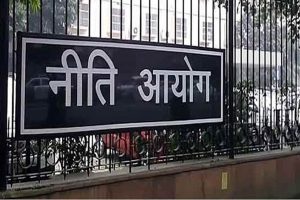 नई दिल्ली में “भारत में इलेक्ट्रिक वाहन: 200 अरब डॉलर के अवसर” शीर्षक से रिपोर्ट जारी