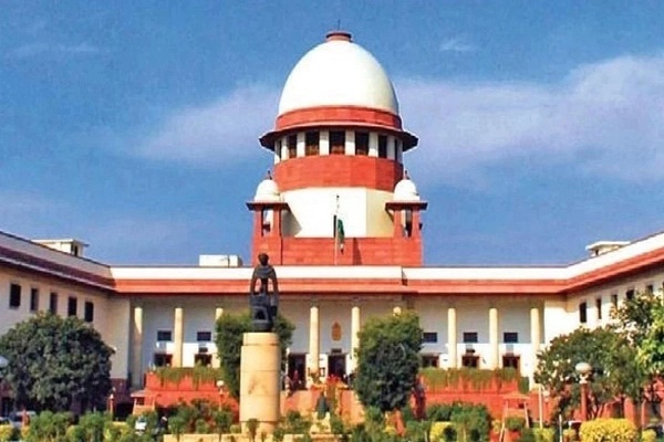 SC stays Punjab & Haryana HCs orders of demolition of unauthorised constructions