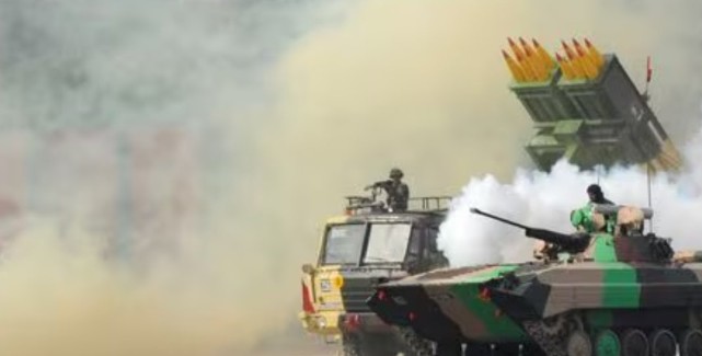 23 हजार 600 करोड़ रुपये से अधिक के रिकॉर्ड उच्च स्तर पर पहुंँचा वित्त वर्ष 2024-25 का रक्षा निर्यात
