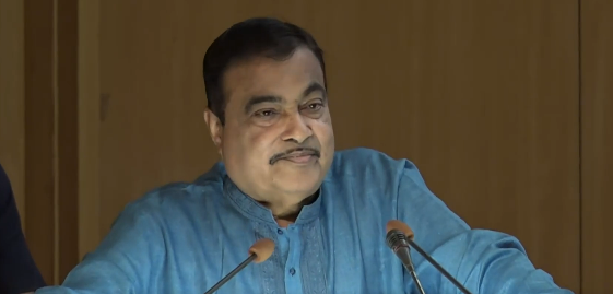 योजना आखताना ग्रामीण भारताचा विकास नजरेसमोर ठेवायला हवा – केंद्रीय मंत्री नितीन गडकरी