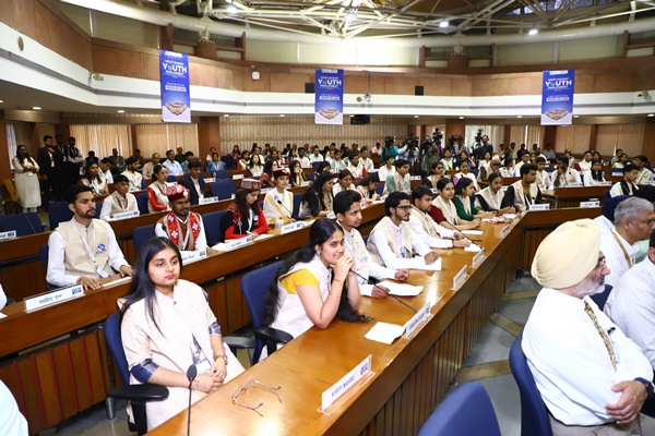 Youth Affairs Minister Mansukh Mandaviya urges youth to inculcate leadership qualities