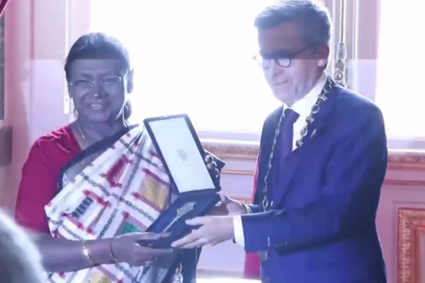President Droupadi Murmu Honoured with Key to City of Lisbon