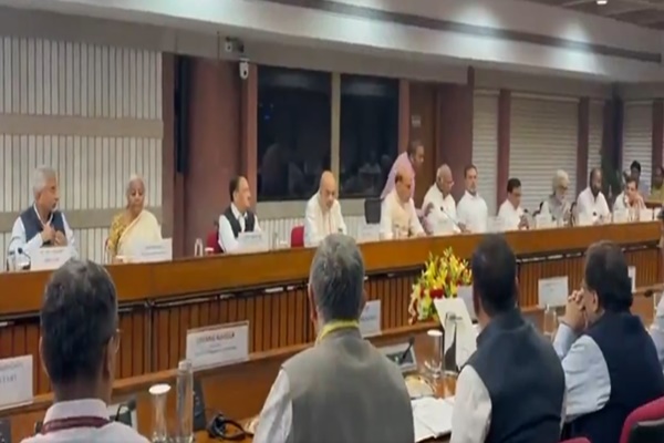 पहलगाम दहशतवादा विरोधातील सरकारच्या कृतीला सर्व पक्षांचा पूर्ण पाठिंबा