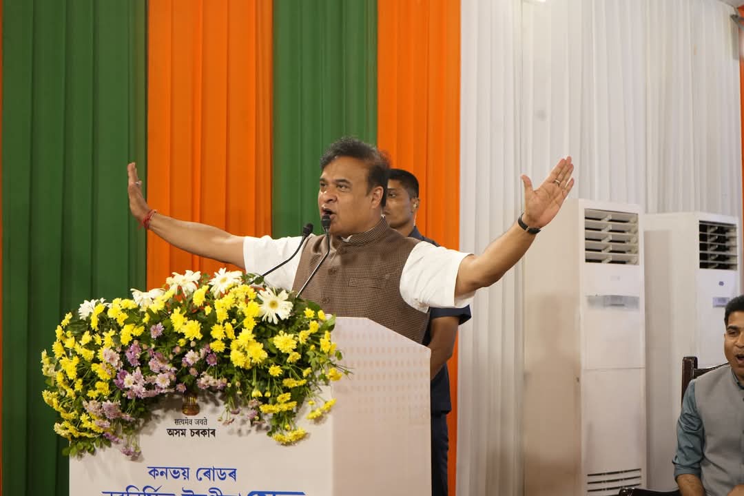 ডিব্ৰুগড় চহৰক অসমৰ দ্বিতীয় ৰাজধানী হিচাপে মর্যাদা প্ৰদান কৰা হৈছে বুলি মুখ্যমন্ত্রীৰ ঘোষণা