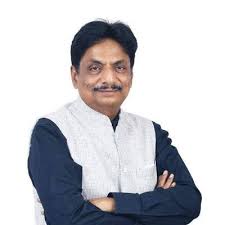 આરોગ્ય કર્મચારીઓની માંગણી અંગે સરકાર વિચારણા કરશે : આરોગ્ય મંત્રી ઋષિકેશ પટેલ