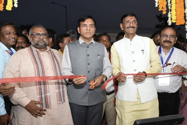Union Minister Mansukh Mandaviya Inaugurates 220-Bed ESIC Hospital in Ranchi