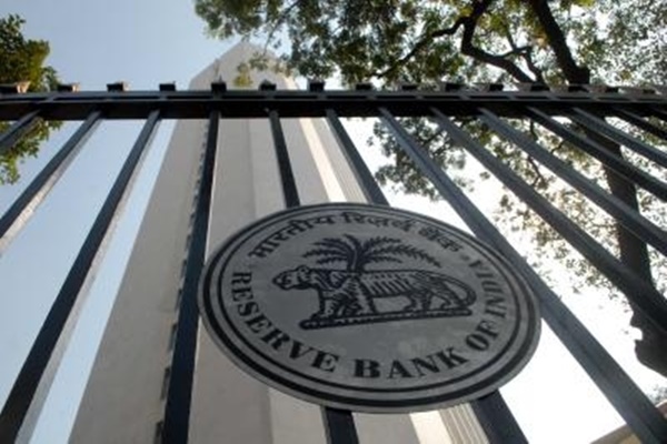 RBI Asks NPCI to Explore Raising UPI Transaction Limits