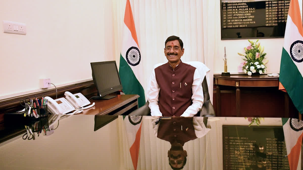 প্রতিরক্ষা প্রতিমন্ত্রী সঞ্জয় শেঠের নেতৃত্বে একটি ভারতীয় প্রতিনিধি দল সপ্তদশ লাঙকোয়াই আন্তর্জাতিক সমুদ্র বাণিজ্য ও এয়ারোস্পেস প্রদর্শনী(লিমা)-তে অংশগ্রহণ করতে মালয়েশিয়া যাচ্ছে।