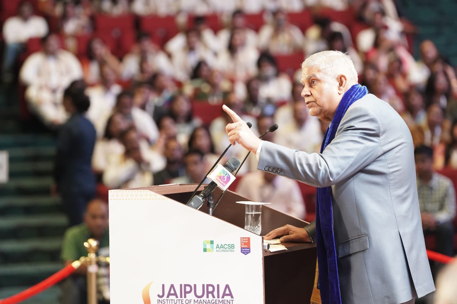 উপরাষ্ট্রপতি জগদীপ ধনখড় বলেছেন, সঙ্কটের সময়ে দেশের জাতীয় স্বার্থের বিরুদ্ধে অবস্থান নেওয়া দেশগুলির পাশে ভারত আর থাকবে না।