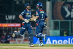 লখনউ এর একানা ক্রিকেট স্টেডিয়ামে আজ সন্ধ্যায় আইপিএল এর ম্যাচে লখনউ সুপারজায়ান্টস, সানরাইজার্স হায়দ্রাবাদের সামনে জয়ের জন্য ২০৬ রানের লক্ষ্য রেখেছে।