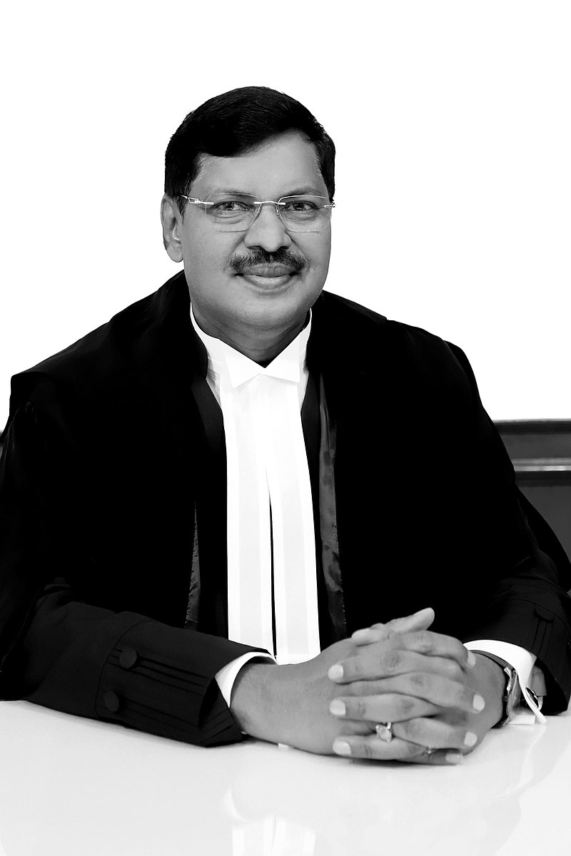 भारताचे नवे सरन्यायाधीश म्हणून न्यायमूर्ती भूषण गवई यांचा उद्या शपथविधी