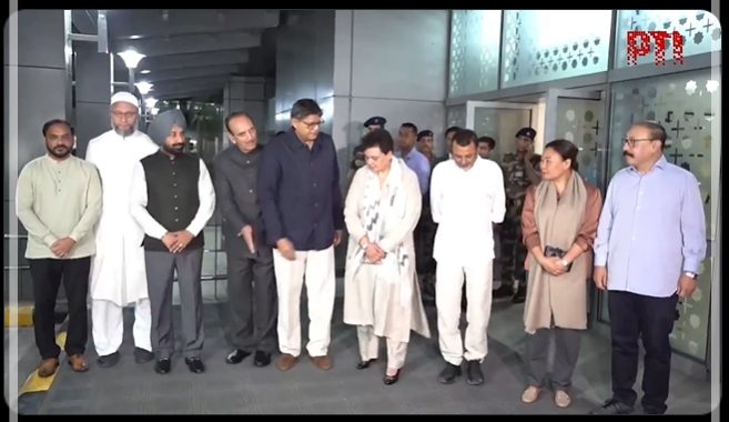 বাহৰেইনত উপস্থিত বিজেপিৰ সাংসদ বৈজয়ন্ত পাণ্ডাৰ নেতৃত্বত সর্বদলীয় প্ৰতিনিধিৰ দল